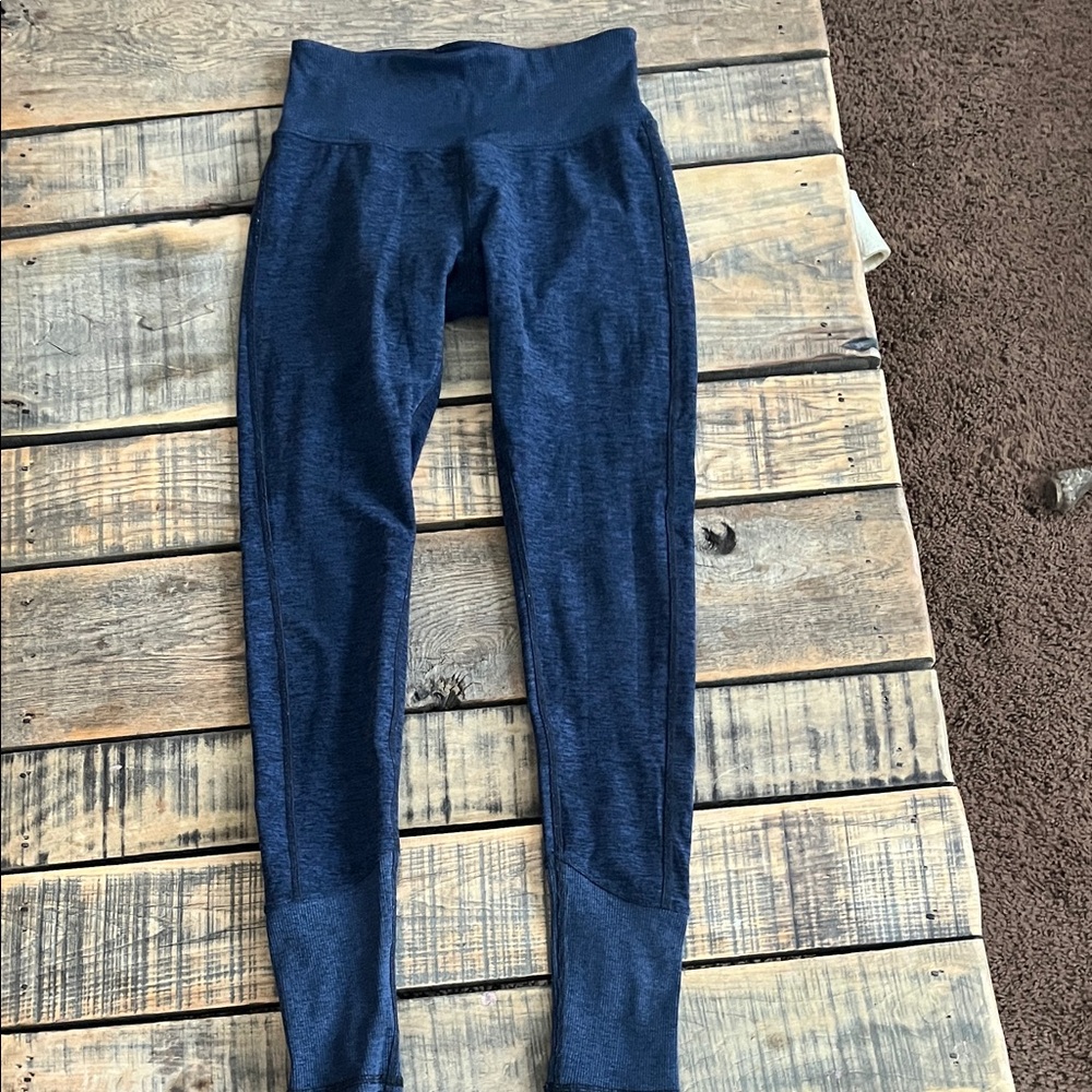 ALO Yoga High Waisted Alo Soft Leggings S